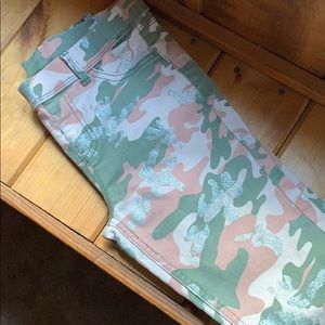 **WOLD-** NWOT Jordache Leggings